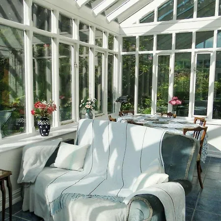 1 The Knoll * Ambleside